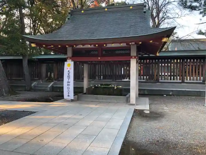 氣比神宮の手水舎