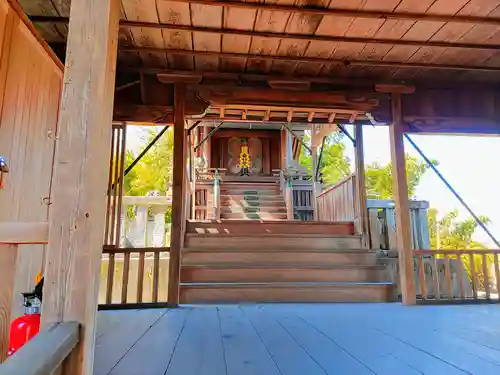 神明社（西川端）の本殿・本堂