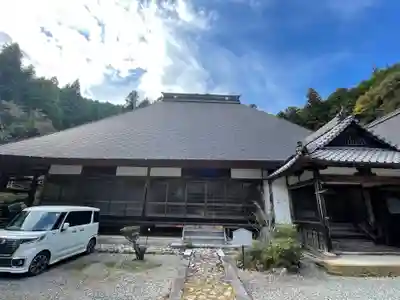 龍穏寺の本殿・本堂