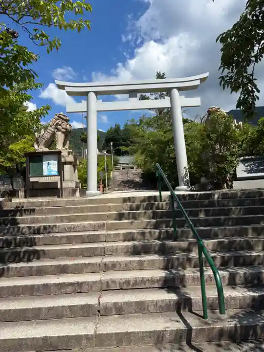 兵庫縣神戸護國神社の鳥居