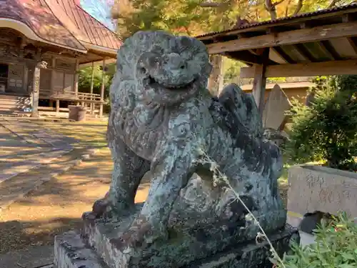 西蓮寺の狛犬