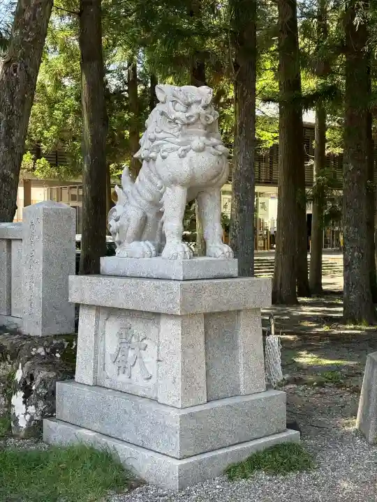 熊野本宮大社の{uncategorized: "未分類", other: "その他", undefined: "問題あり", building: "その他建物", grave: "お墓", sacred_gate: "鳥居", guardian: "狛犬", statue: "像", buddha: "仏像", history: "歴史", nature: "自然", garden: "庭園", animal: "動物", pagoda: "塔", temizu: "手水舎", mountain_gate: "山門・神門", sanctuary: "本殿・本堂", subordinate: "末社・摂社", art: "芸術", scenery: "景色", jizo: "地蔵", ema: "絵馬", goshuin: "御朱印", omikuji: "おみくじ", items: "授与品その他", amulet: "お守り", goshuincho: "御朱印帳", eats: "食事", festival: "お祭り", votive_dance: "神楽", shichigosan: "七五三参", wedding: "結婚式", experience: "体験その他", initially: "初詣", around: "周辺", anti_infection: "感染症対策"}