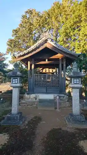 八幡神社の本殿・本堂