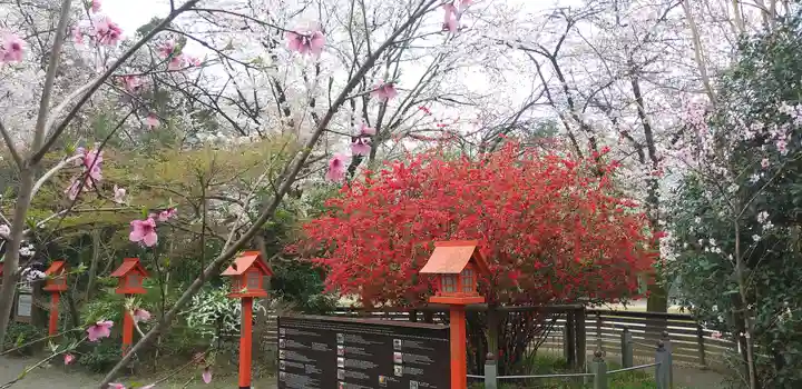 冠稲荷神社のその他建物