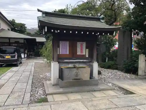 尾久八幡神社の手水舎