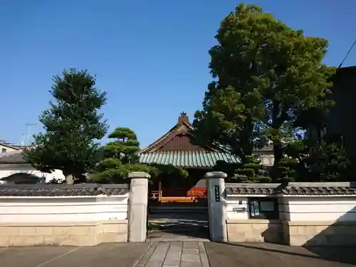 明導寺の山門・神門