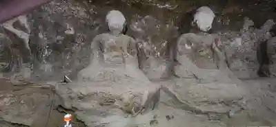 大悲山の石仏(福島県)