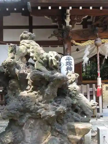 平塚神社の狛犬