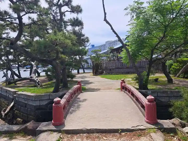 琵琶島神社(神奈川県)