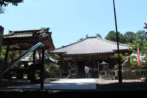 大興寺の本殿・本堂