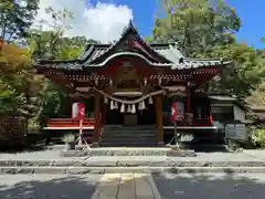 山中諏訪神社(山梨県)