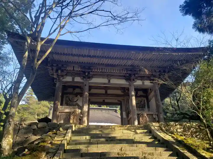 西明寺の山門・神門