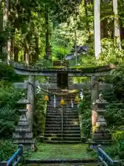 三輪神社阿弥陀堂(滋賀県)