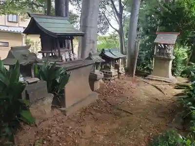 尾曳稲荷神社の末社・摂社