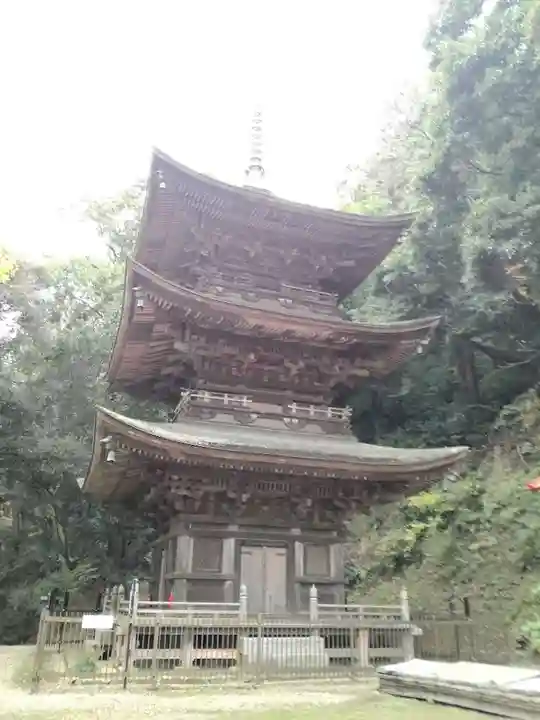 宝樹院小山寺の塔