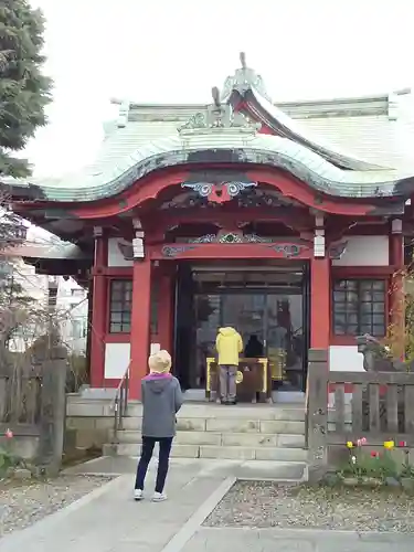 筑土八幡神社の本殿・本堂