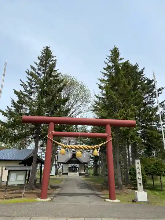 中札内神社の鳥居
