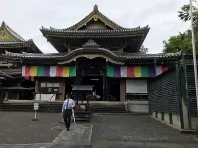 善光寺大勧進の本殿・本堂