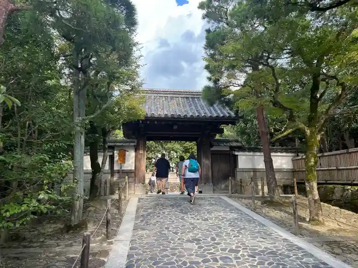 慈照寺(慈照禅寺・銀閣寺)の山門・神門