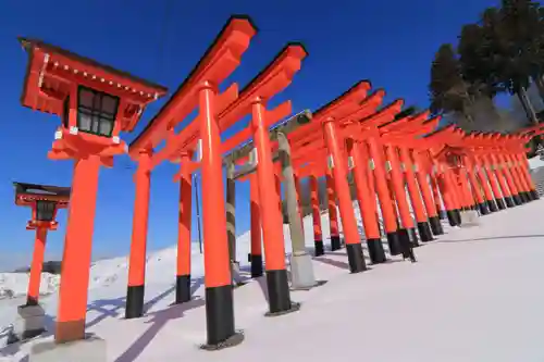 高屋敷稲荷神社の鳥居