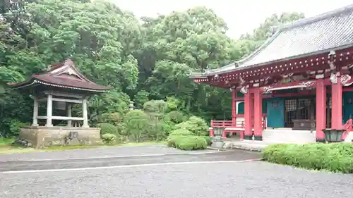 朝光寺の本殿