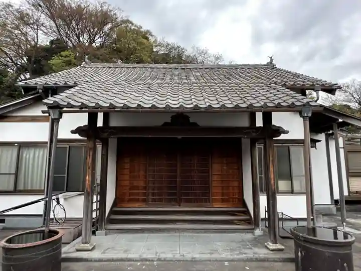 弘誓院の本殿・本堂