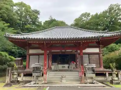 観音寺の本殿・本堂