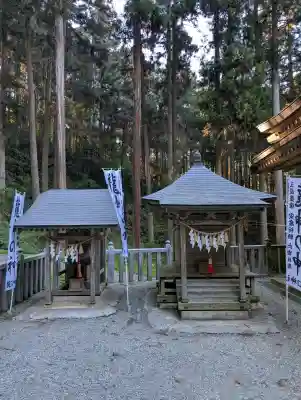 龍口神社の{uncategorized: "未分類", other: "その他", undefined: "問題あり", building: "その他建物", grave: "お墓", sacred_gate: "鳥居", guardian: "狛犬", statue: "像", buddha: "仏像", history: "歴史", nature: "自然", garden: "庭園", animal: "動物", pagoda: "塔", temizu: "手水舎", mountain_gate: "山門・神門", sanctuary: "本殿・本堂", subordinate: "末社・摂社", art: "芸術", scenery: "景色", jizo: "地蔵", ema: "絵馬", goshuin: "御朱印", omikuji: "おみくじ", items: "授与品その他", amulet: "お守り", goshuincho: "御朱印帳", eats: "食事", festival: "お祭り", votive_dance: "神楽", shichigosan: "七五三参", wedding: "結婚式", experience: "体験その他", initially: "初詣", around: "周辺", anti_infection: "感染症対策"}