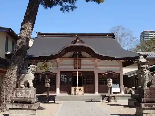 龍城神社の本殿・本堂