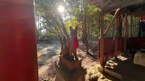 岡山稲荷大明神(奈良県)