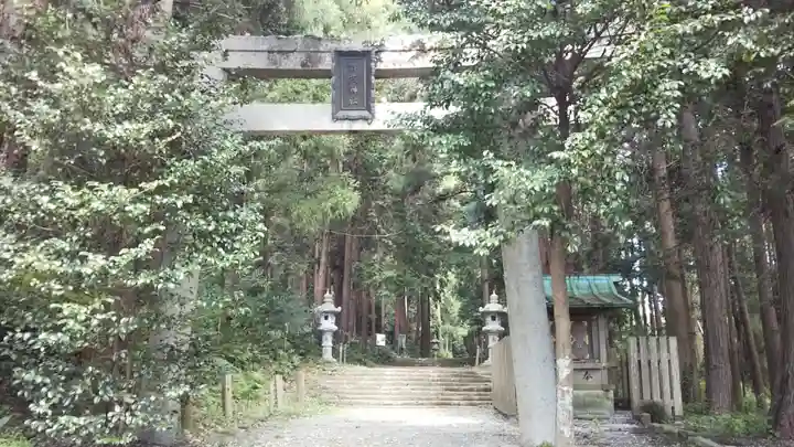 賀茂神社の鳥居