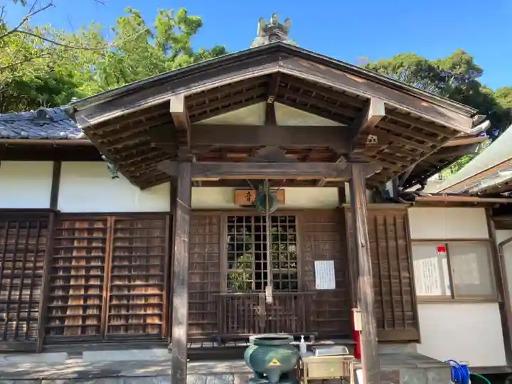 長昌寺の本殿・本堂