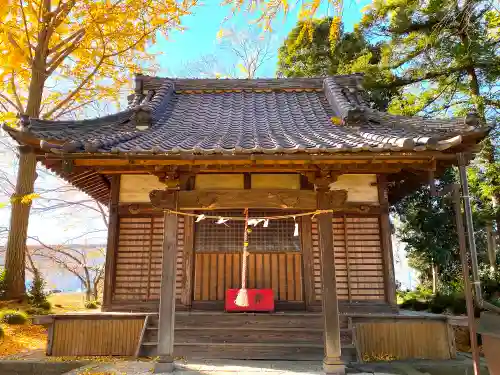 天神社の本殿