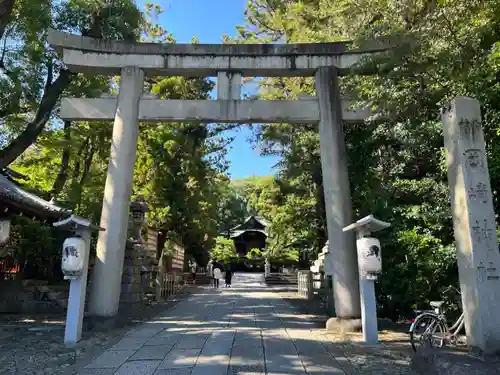 岡崎神社の鳥居