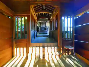白鬚神社(上中町一色)の本殿・本堂