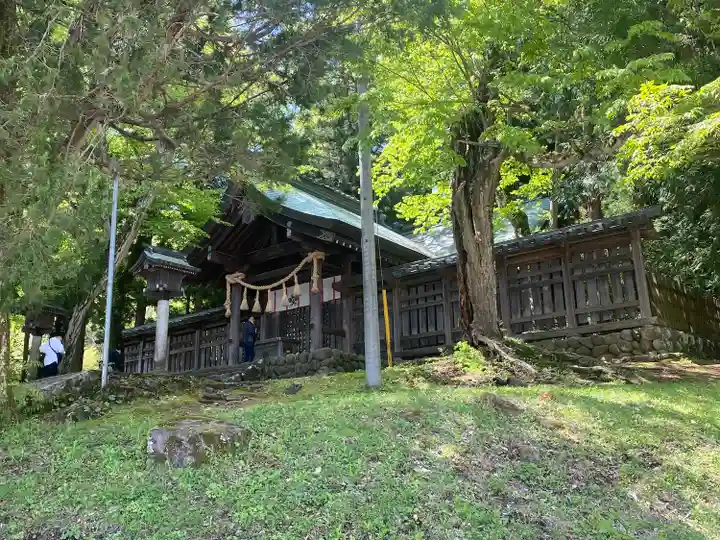諏訪大社上社前宮(長野県)