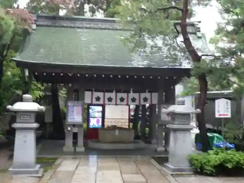 日枝神社の手水