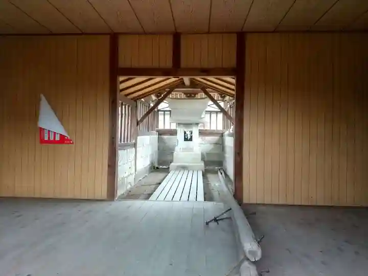 高靇神社の本殿・本堂