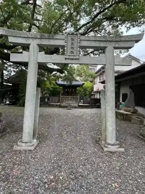 藤厳神社(闘鶏神社境内社)(和歌山県)