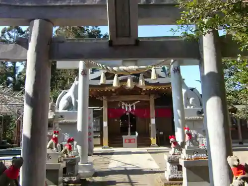 多田朝日森稲荷神社の鳥居