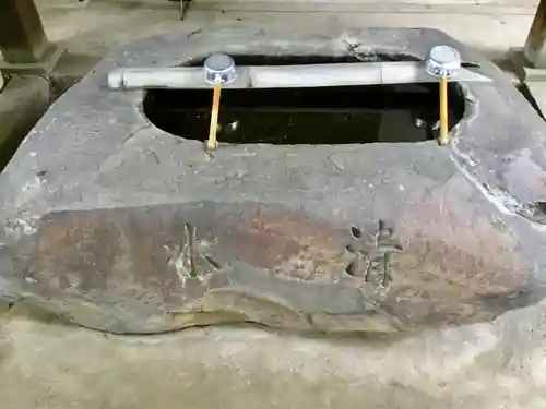 神明社（伊勢山神明社）の手水舎