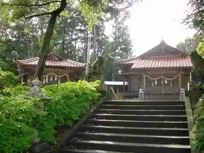 八幡宮の本殿・本堂