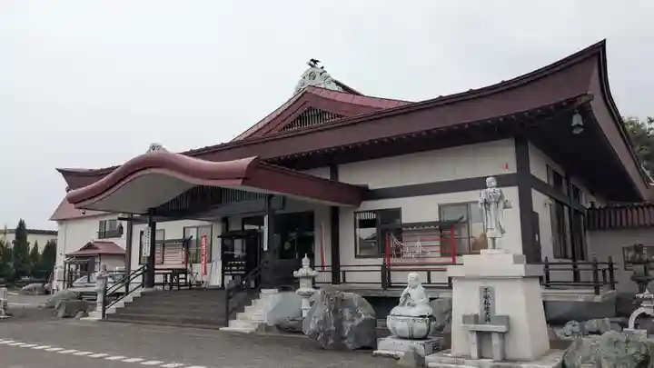 弘真寺の本殿・本堂