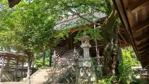 神明宮の本殿