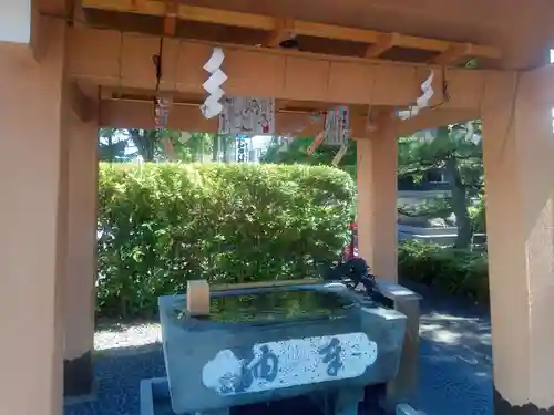 總社 和田八幡宮の手水舎