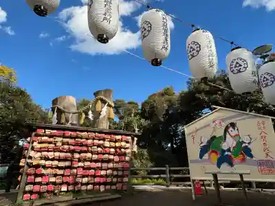 江島神社の{uncategorized: "未分類", other: "その他", undefined: "問題あり", building: "その他建物", grave: "お墓", sacred_gate: "鳥居", guardian: "狛犬", statue: "像", buddha: "仏像", history: "歴史", nature: "自然", garden: "庭園", animal: "動物", pagoda: "塔", temizu: "手水舎", mountain_gate: "山門・神門", sanctuary: "本殿・本堂", subordinate: "末社・摂社", art: "芸術", scenery: "景色", jizo: "地蔵", ema: "絵馬", goshuin: "御朱印", omikuji: "おみくじ", items: "授与品その他", amulet: "お守り", goshuincho: "御朱印帳", eats: "食事", festival: "お祭り", votive_dance: "神楽", shichigosan: "七五三参", wedding: "結婚式", experience: "体験その他", initially: "初詣", around: "周辺", anti_infection: "感染症対策"}