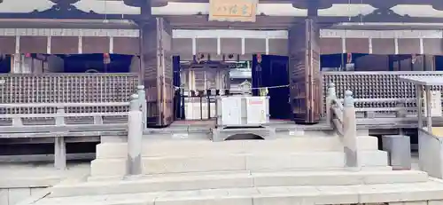 上地八幡宮の本殿・本堂