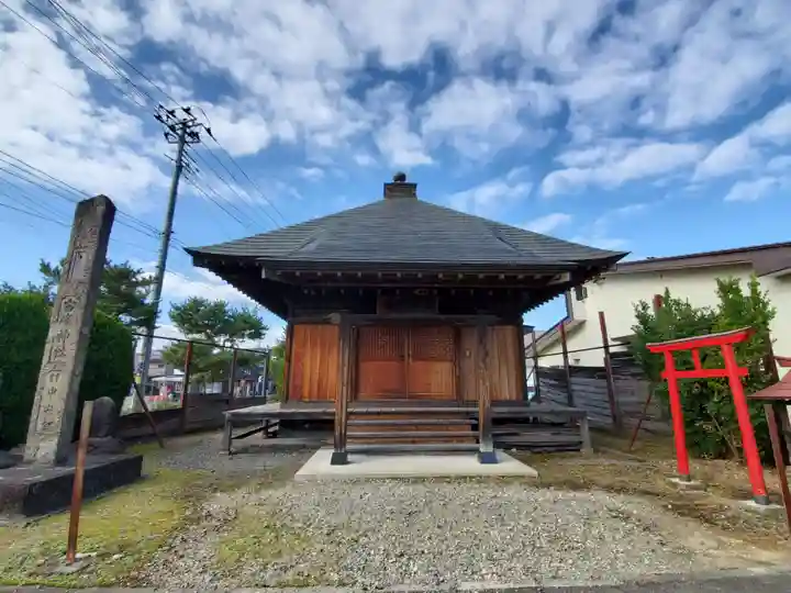 子安観世音の本殿・本堂