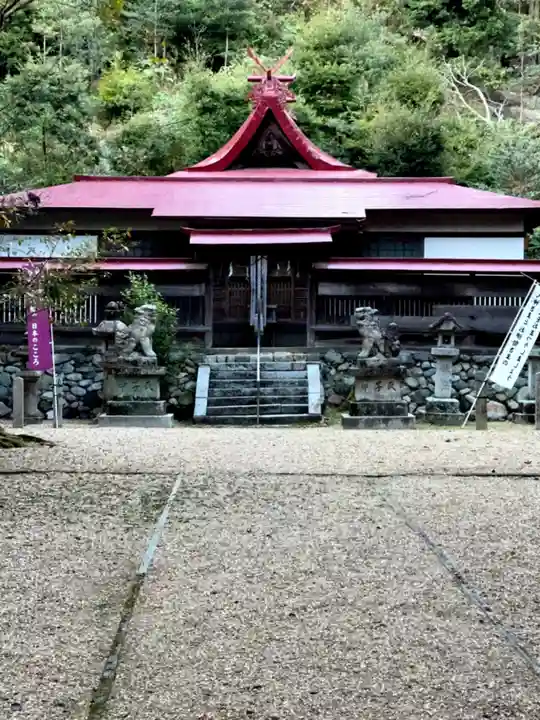 咸古神社の本殿・本堂