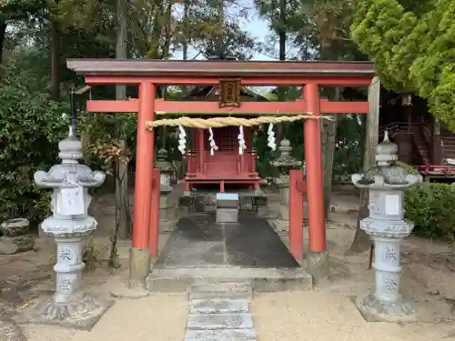 小泉神社(奈良県)